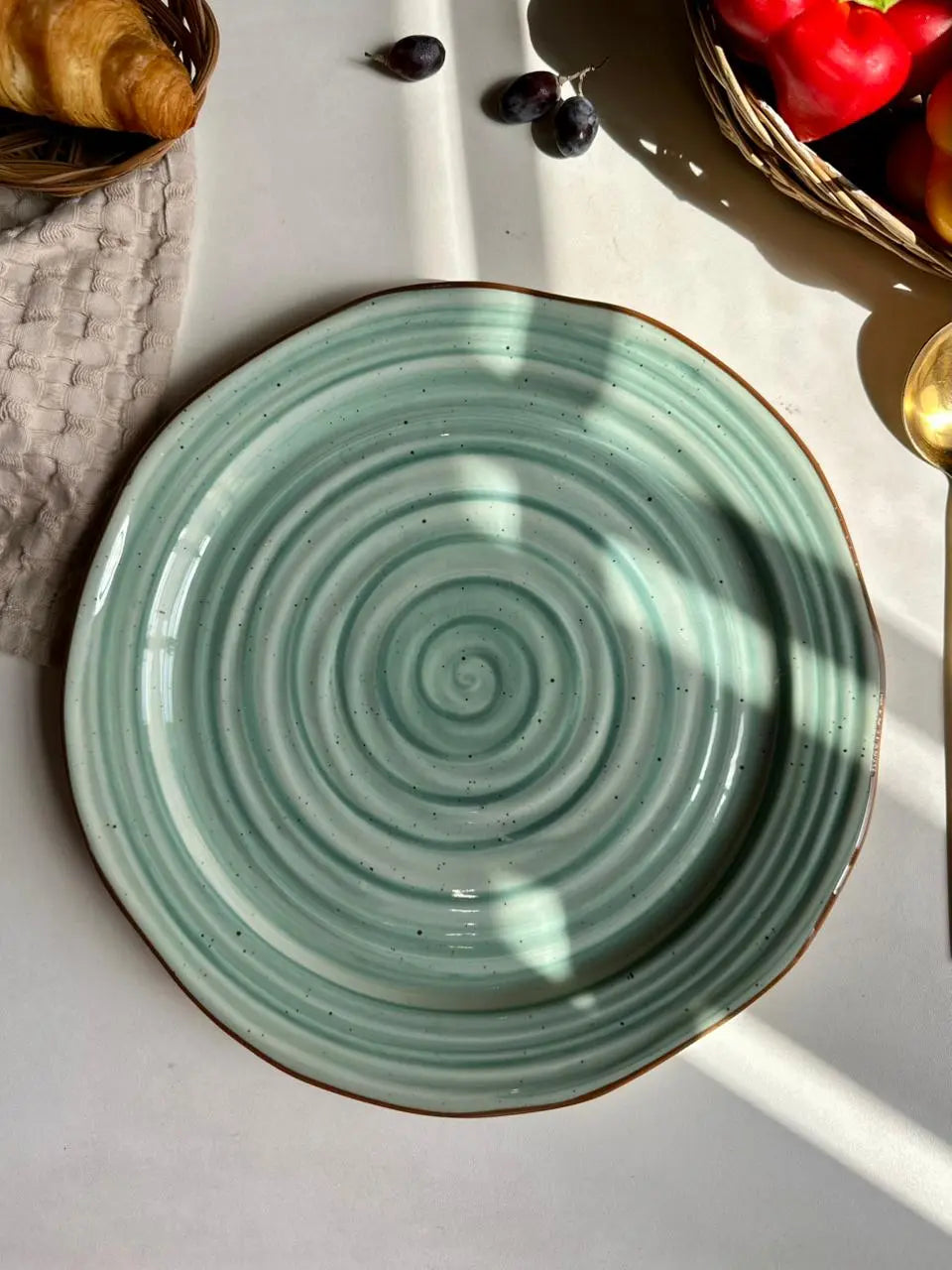 3D Aqua Spiral Plate - Set of 2