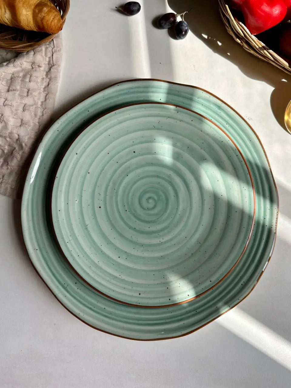 3D Aqua Spiral Plate - Set of 2