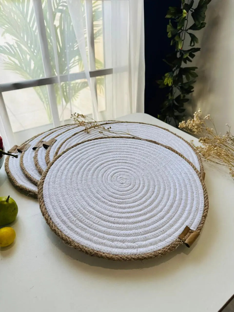 Pearl Edge Placemats - Set of 2