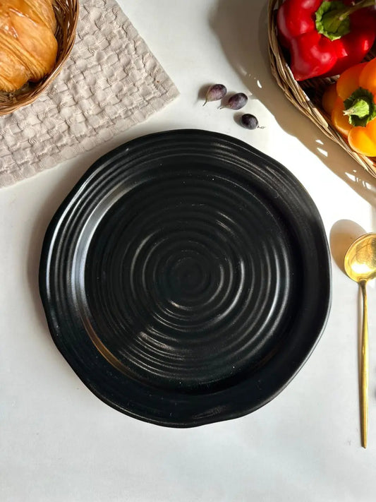 3D Black Spiral Plate - Set of 2