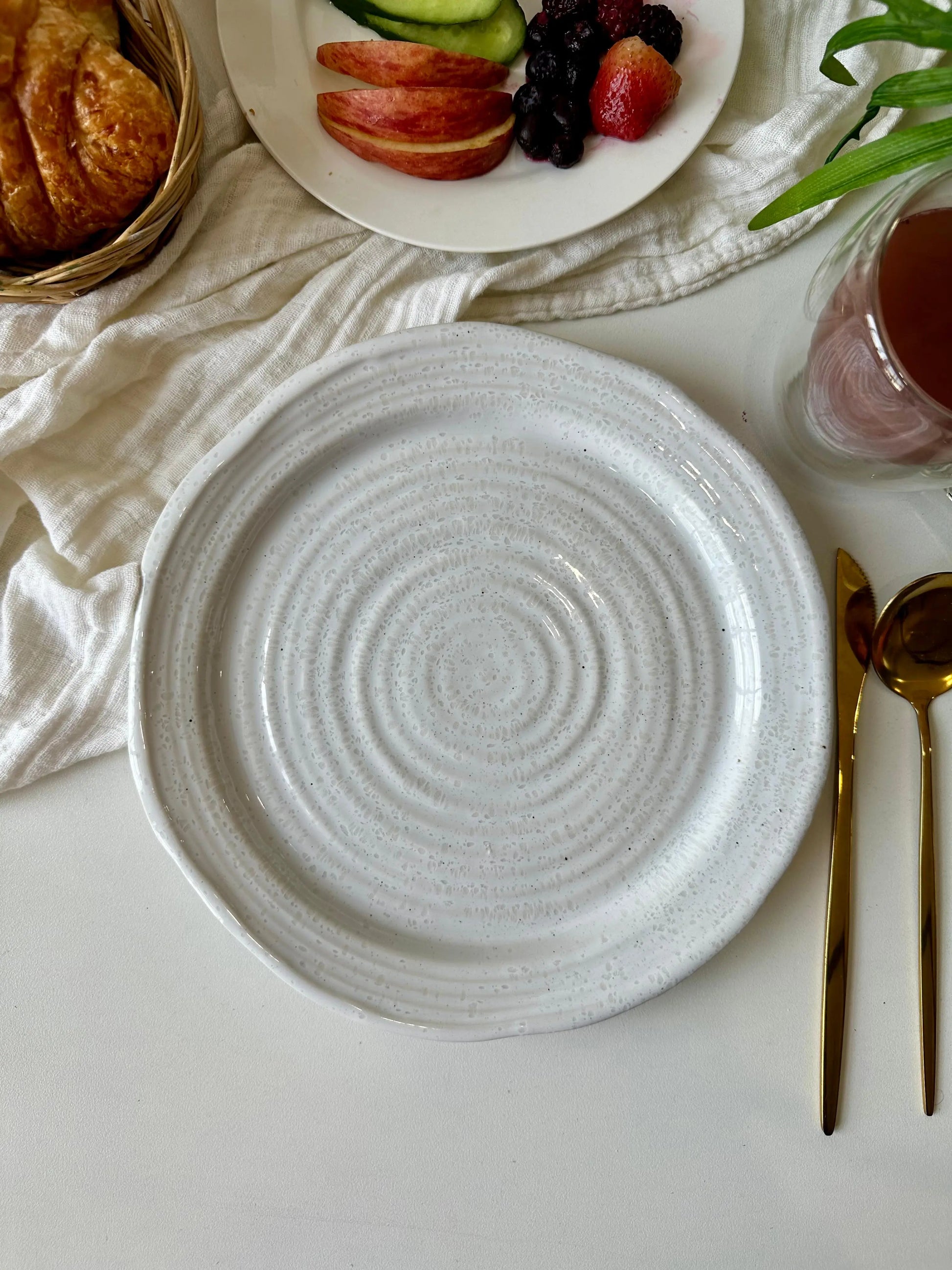 3D White Spiral Plate - Set of 2 - The Home Palette -  - Plate