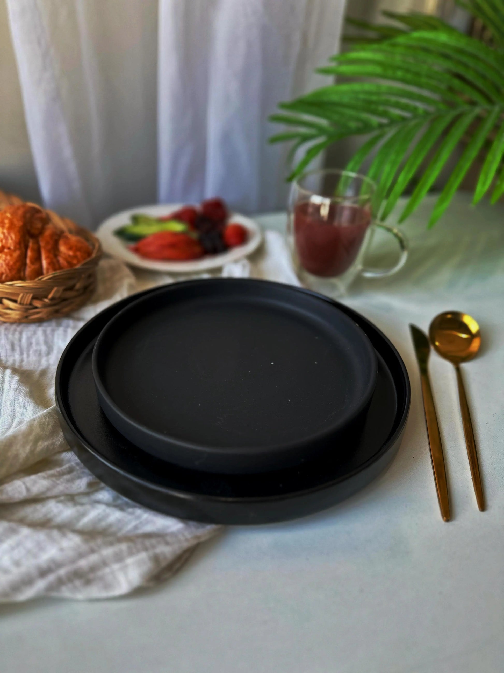 Black Matte Platter - The Home Palette -  - Platter