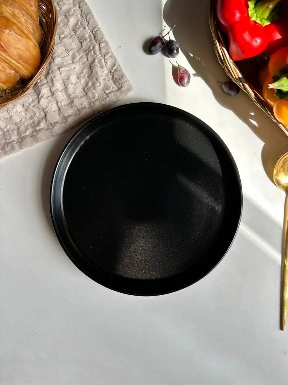 Black Matte Platter - The Home Palette - 549.0 - Platter
