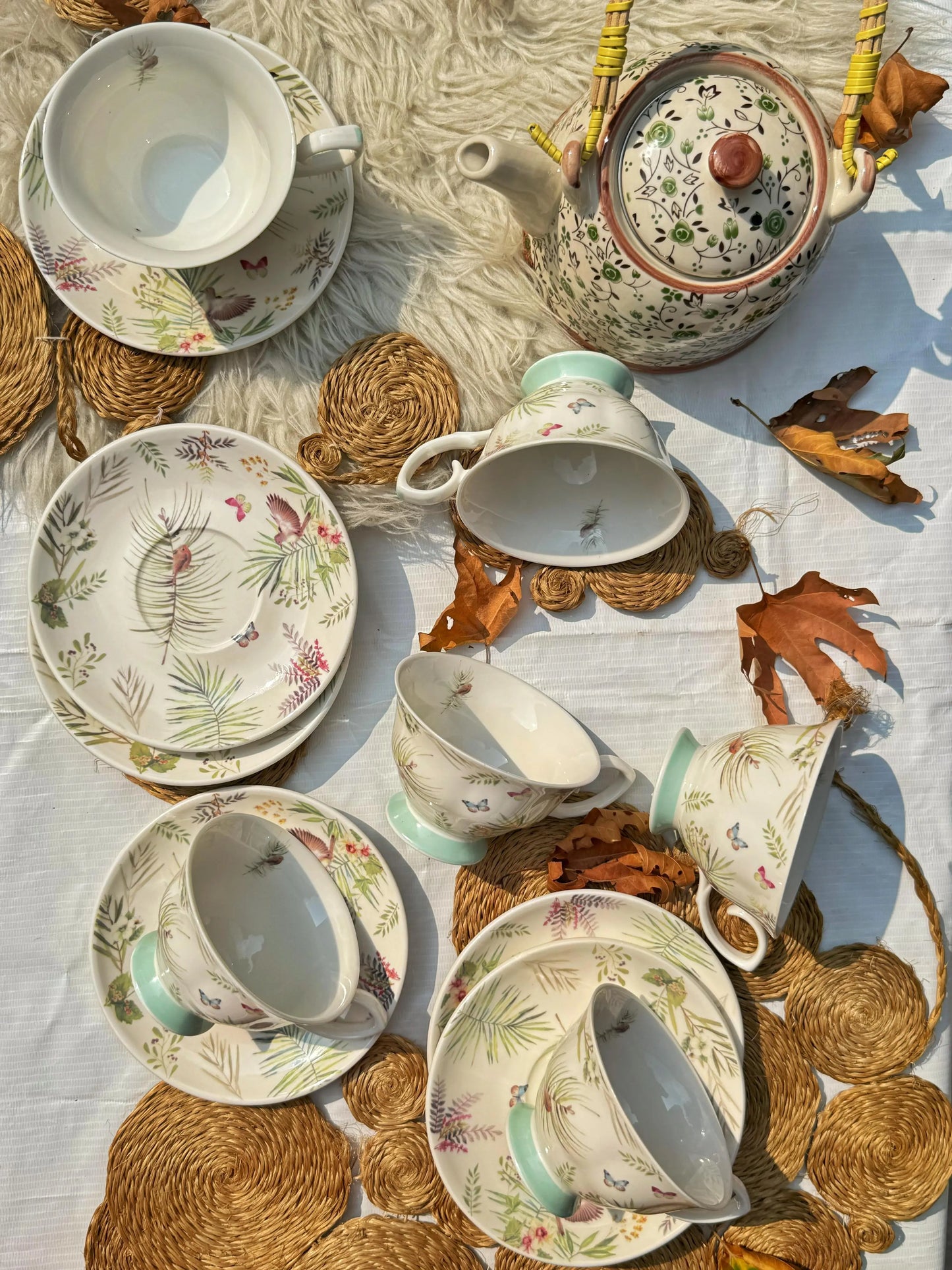 Boho Garden Tea Set – 6 Cups & Saucers + Gift Box - The Home Palette - 9849.0 - cups