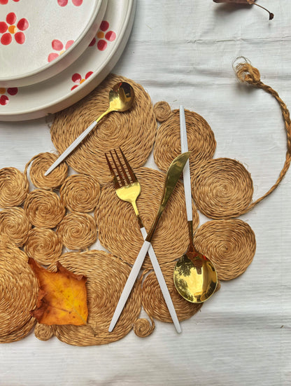 Golden White Cutlery Set - 24 Pcs