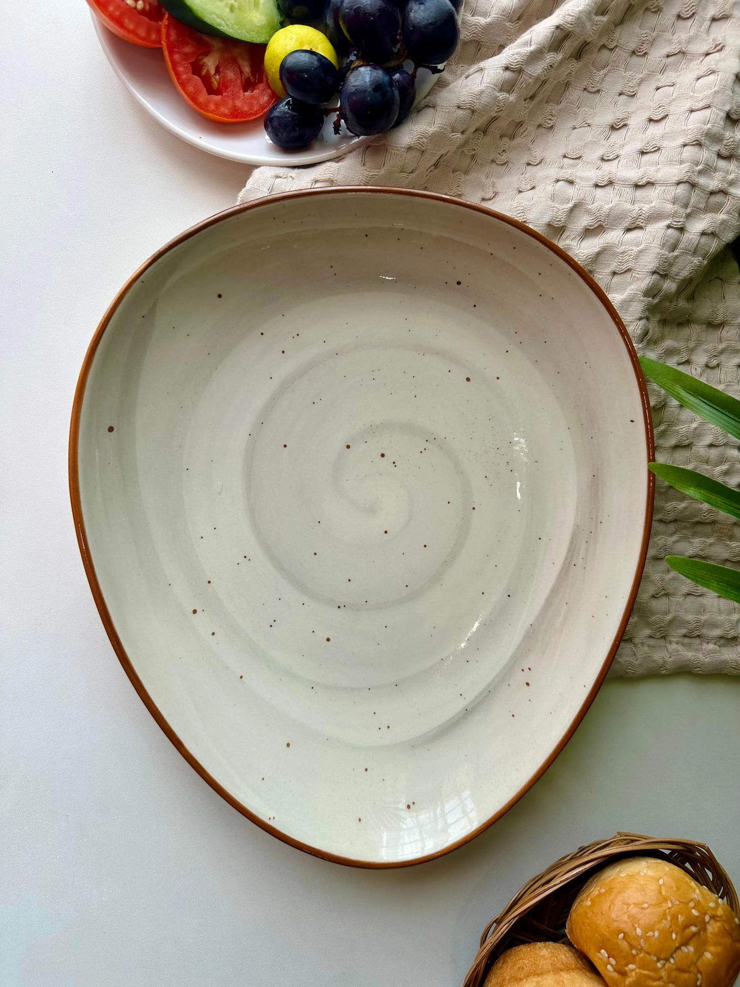 Ova Serving Bowls