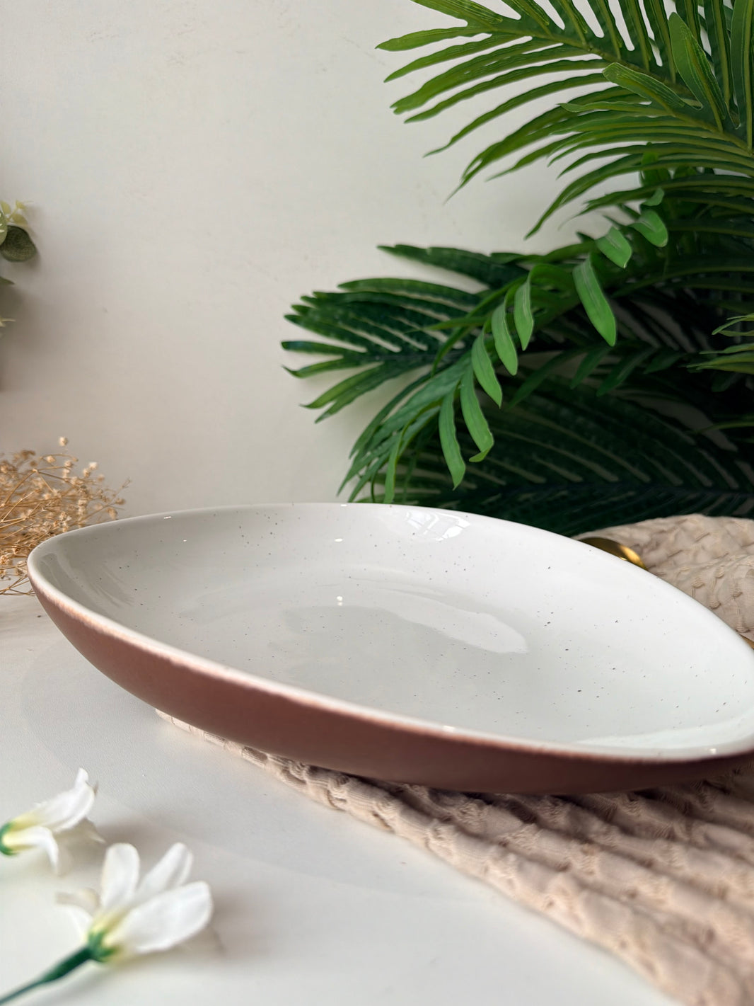 Ova Serving Dish