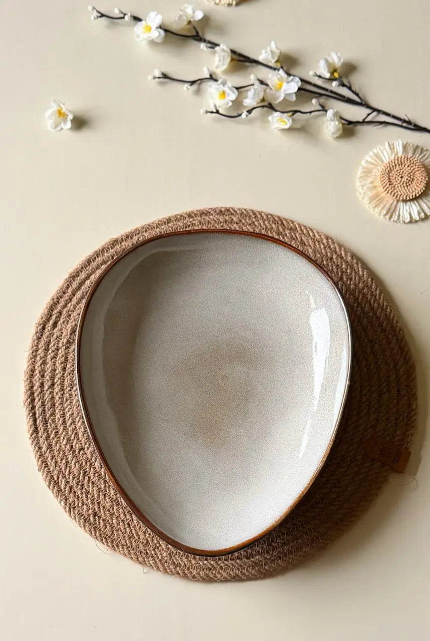 Ova Serving Dish